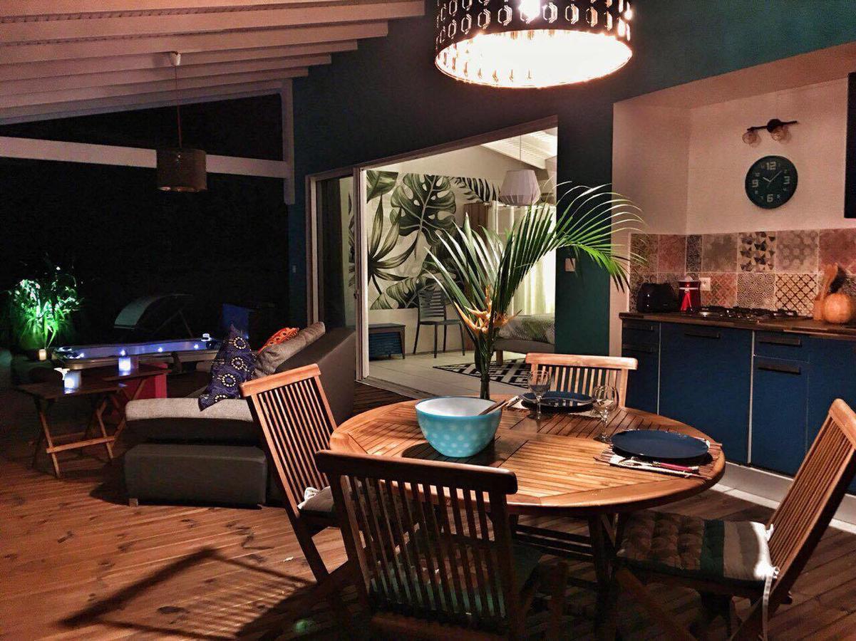 Du Cote De Chez Swann Villa Deshaies Bagian luar foto